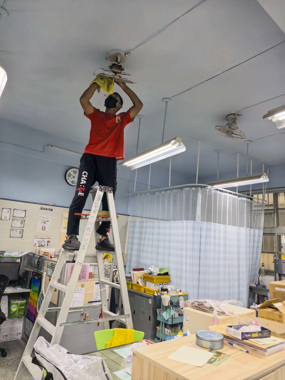 新北市立學校清潔/漳和國中（附幼）內部清潔！