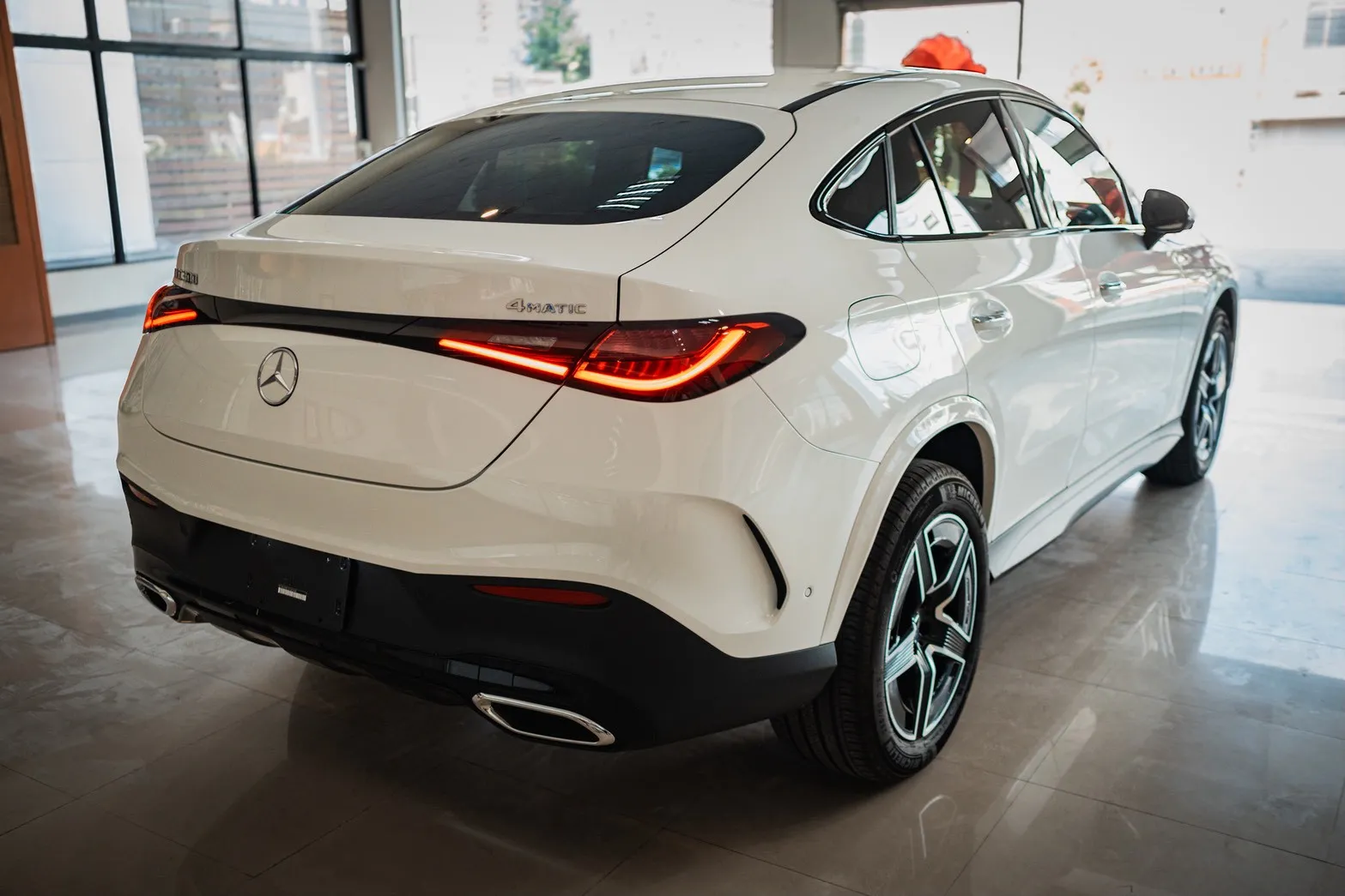 2025年 GLC300 COUPE 4MATIC