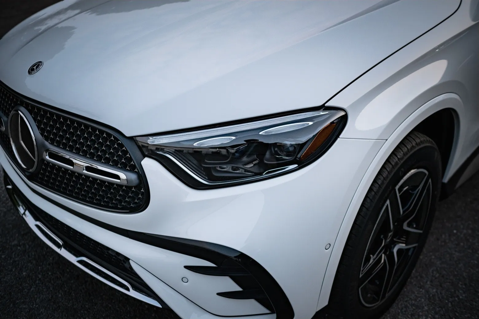 2025年 GLC300 SUV
