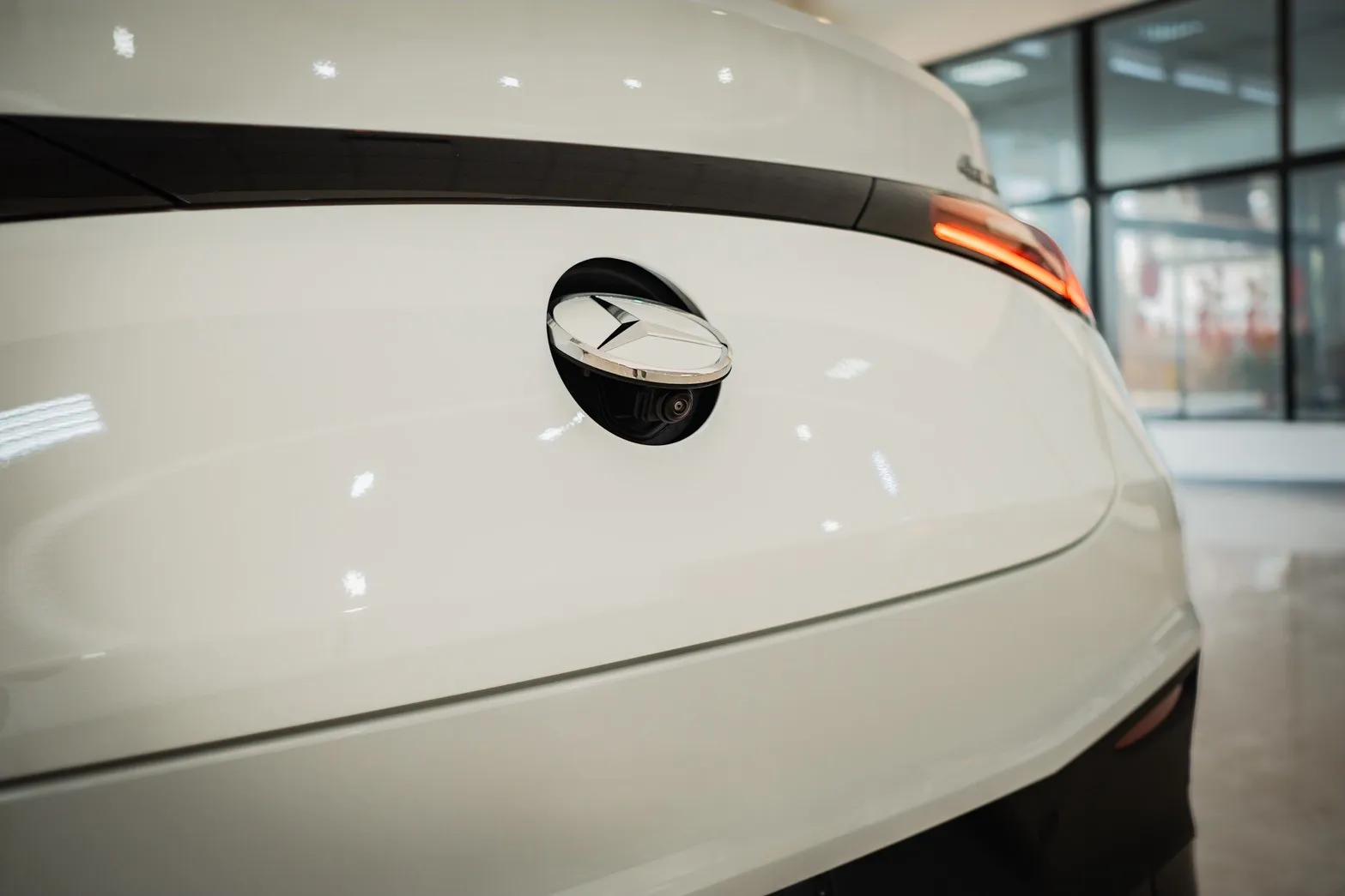 2025年 GLC300 COUPE 4MATIC