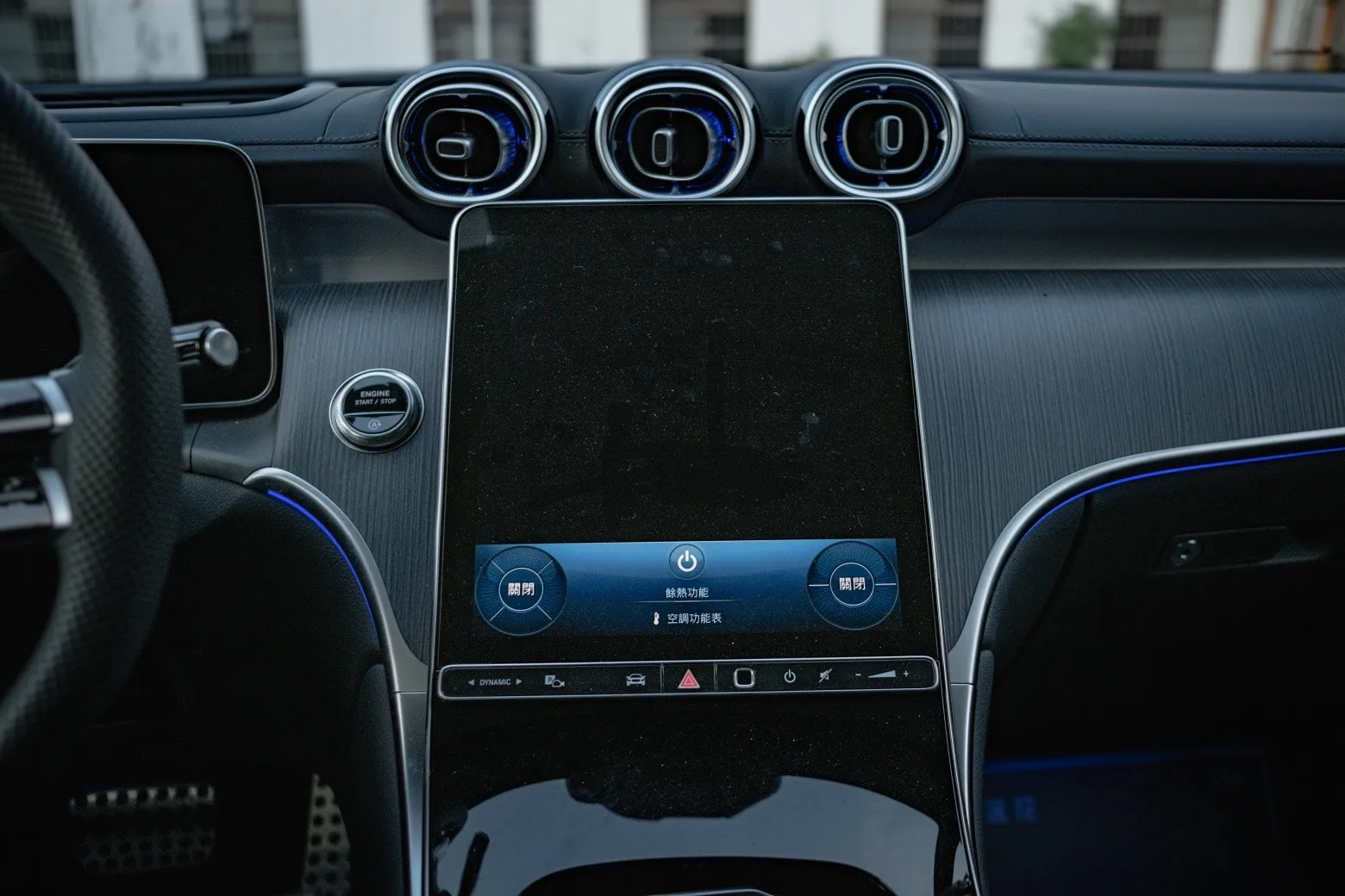2025年 GLC300 SUV
