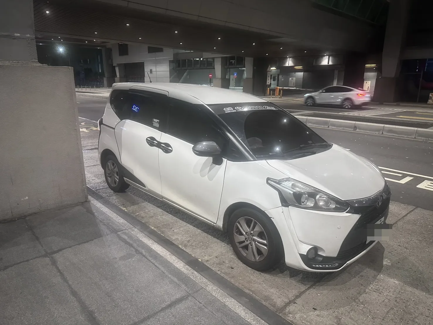 機場經濟商務接送-萬華機場包車接送/萬華高鐵接送/萬華機場高鐵接送