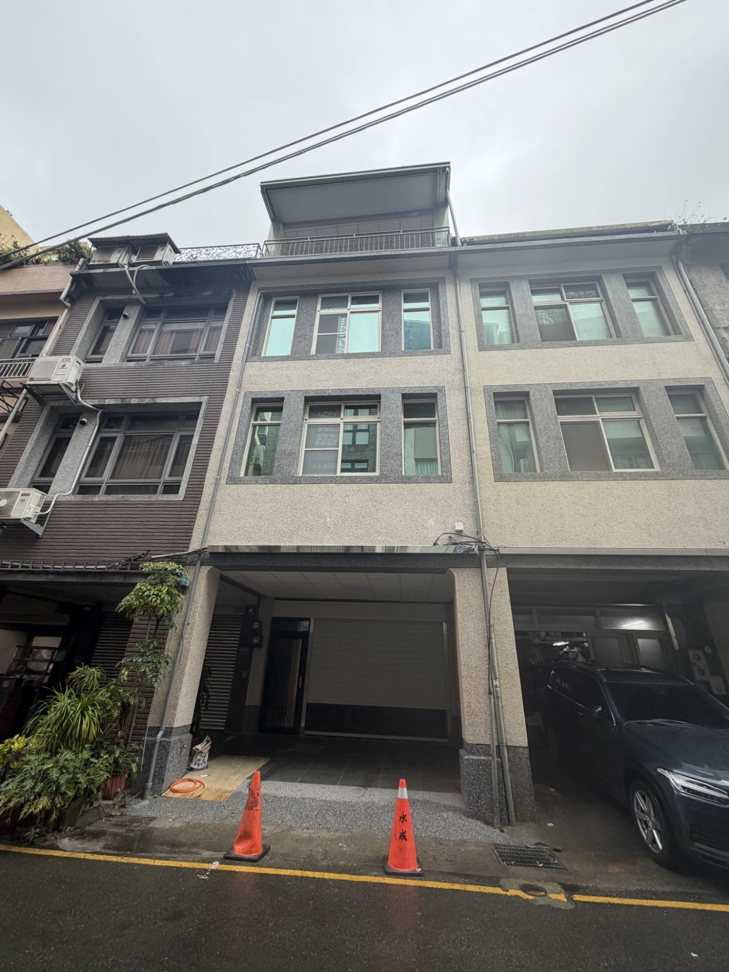 新竹市區40年透天店面翻修