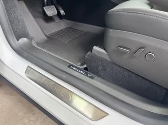 門檻護條MODEL Y（～24）
