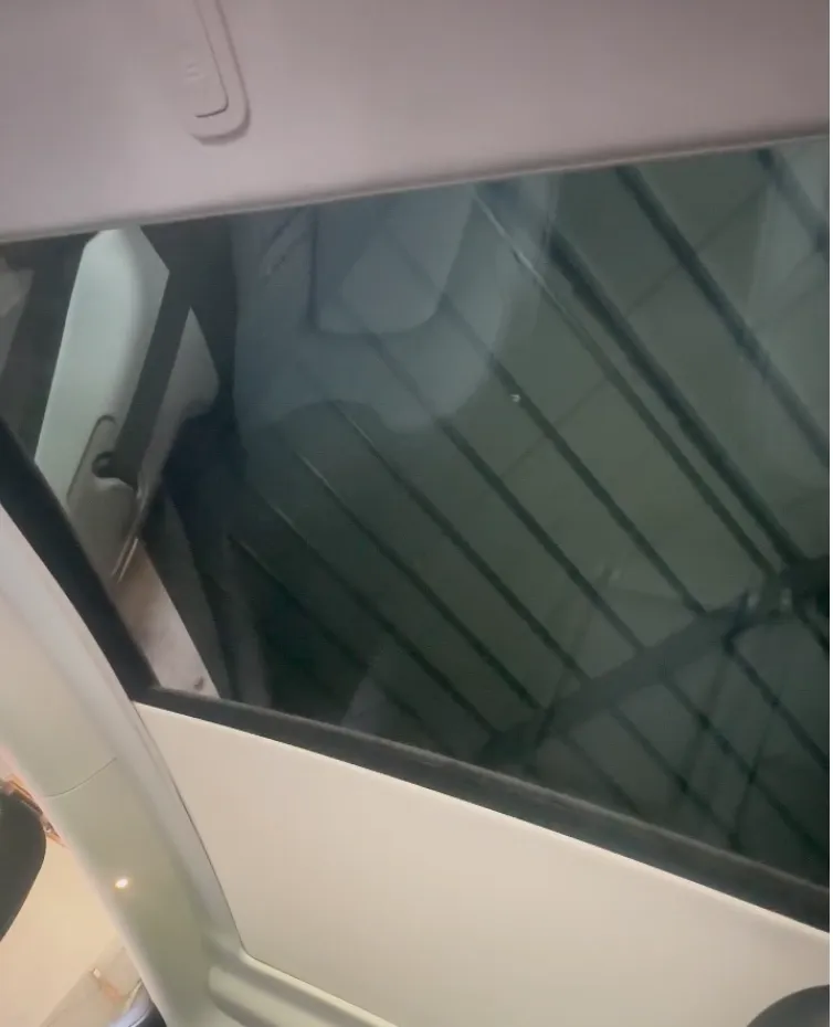 電動遮陽簾