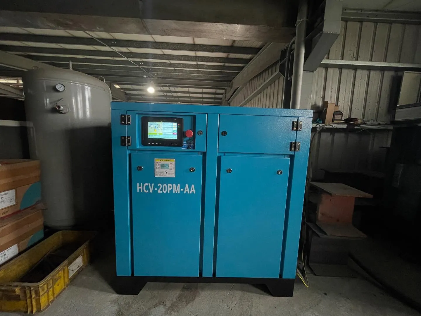 一年讓你省下的電費 都可以再買一台小的空壓機了