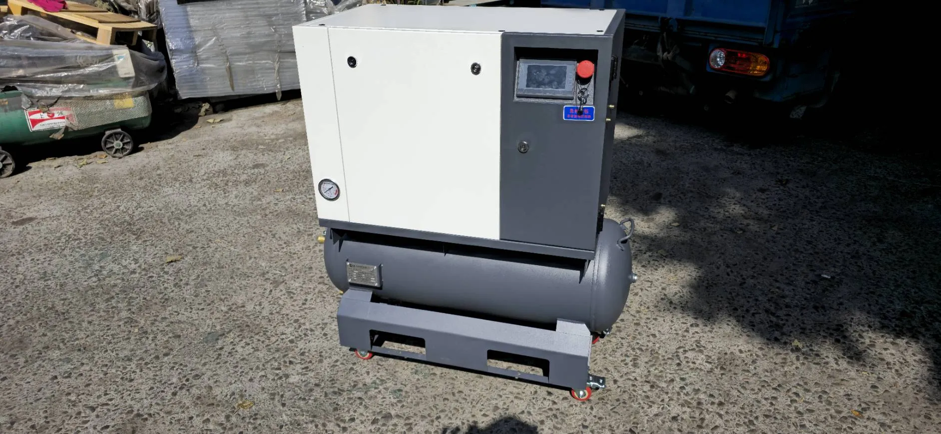 合成｜馬力螺旋變頻空壓機