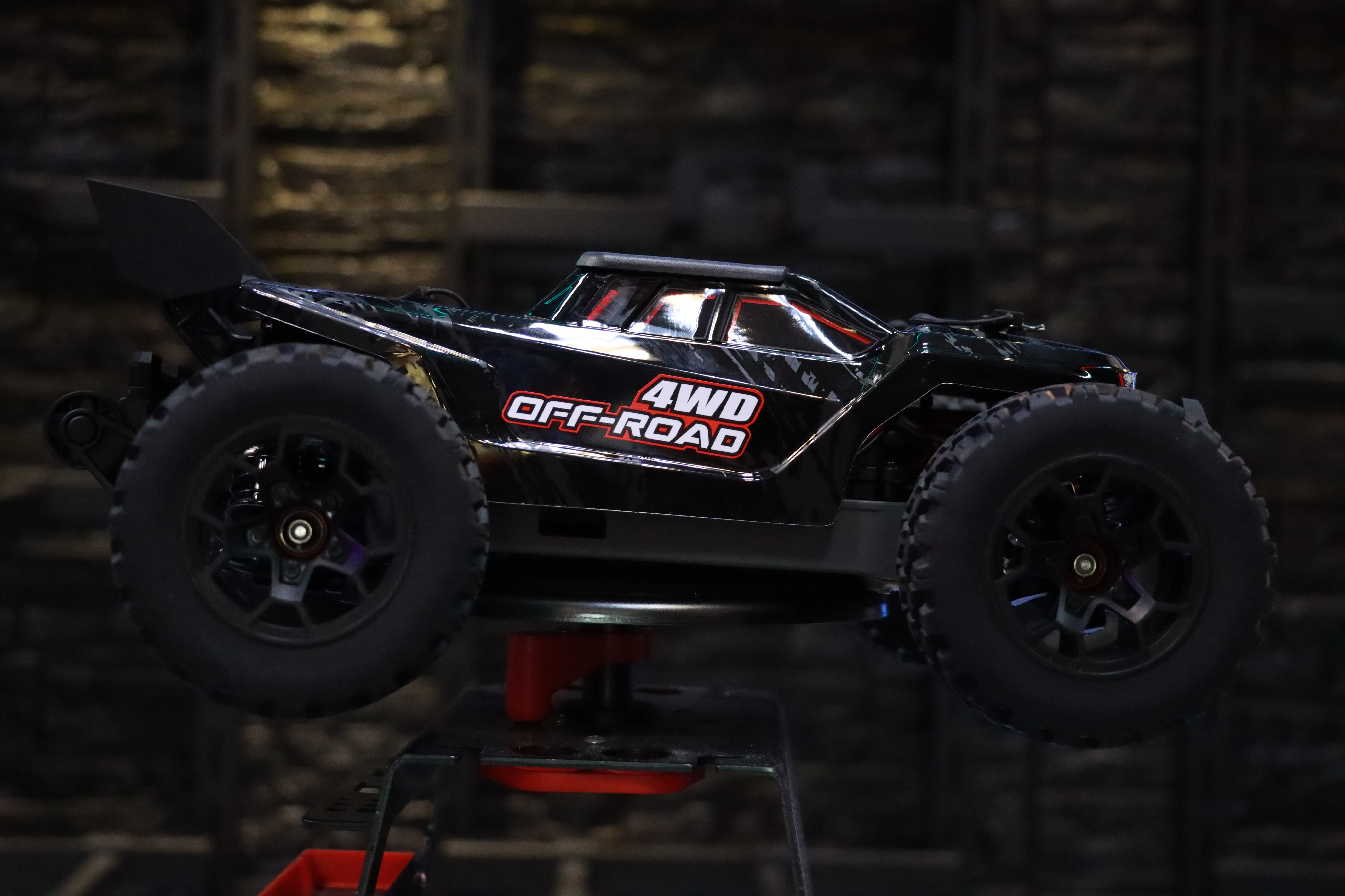 《 1/14 無刷大腳 》｜mjx R/C系列遙控車｜