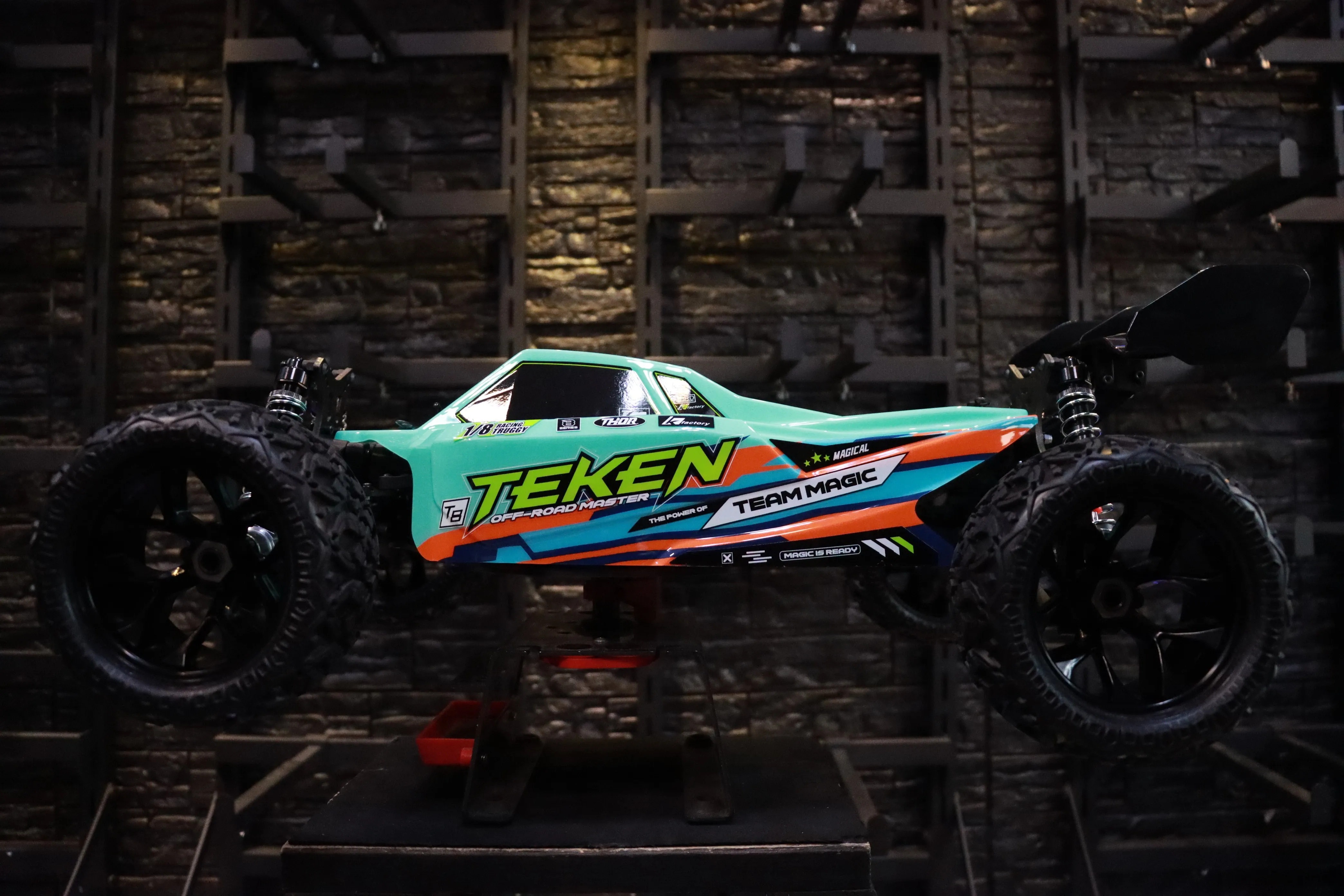 《 1/8 TEKEN 4S 無刷競卡 》｜Team Magic系列 遙控車｜