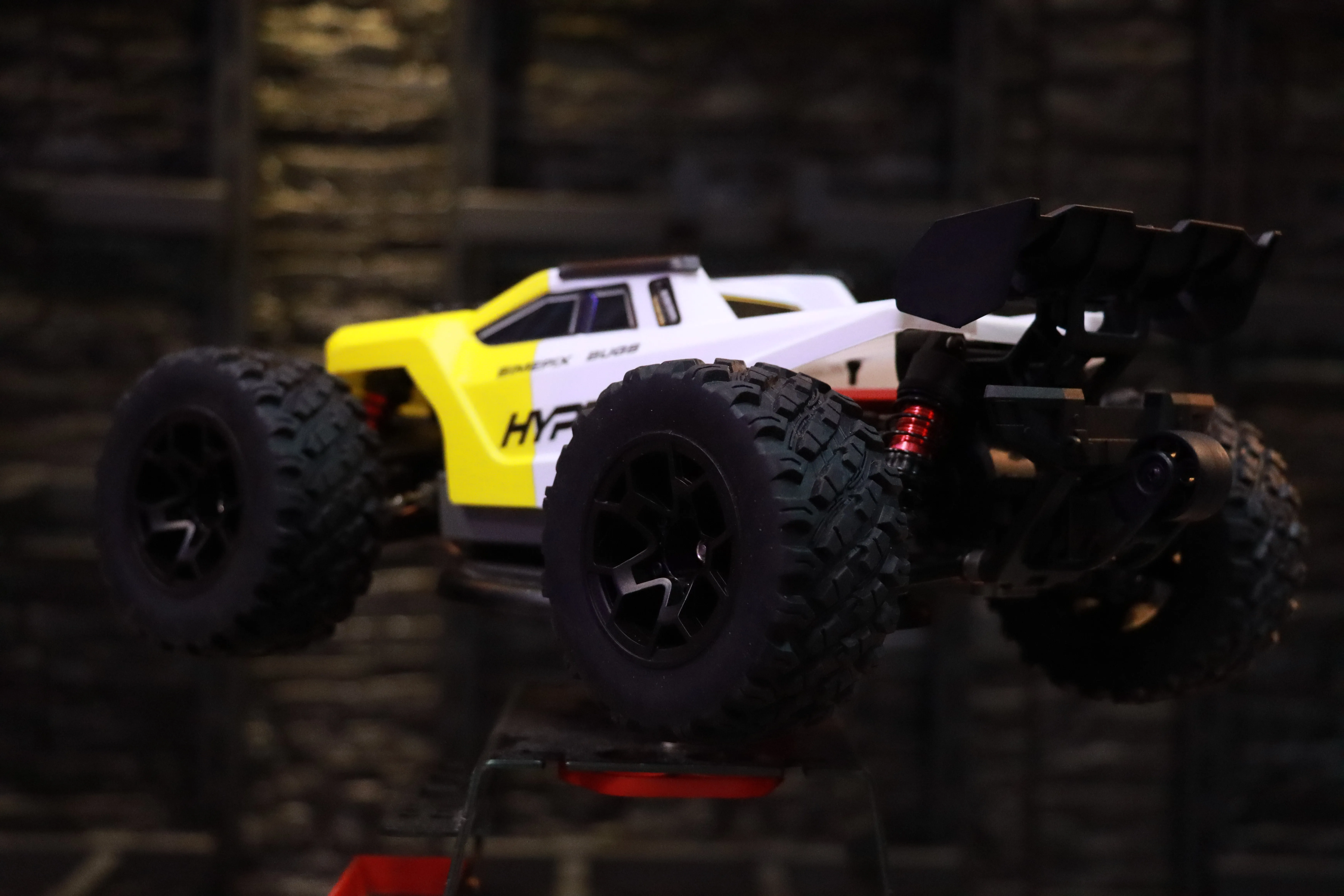 《 1/14 無刷大腳 》｜mjx R/C系列遙控車｜