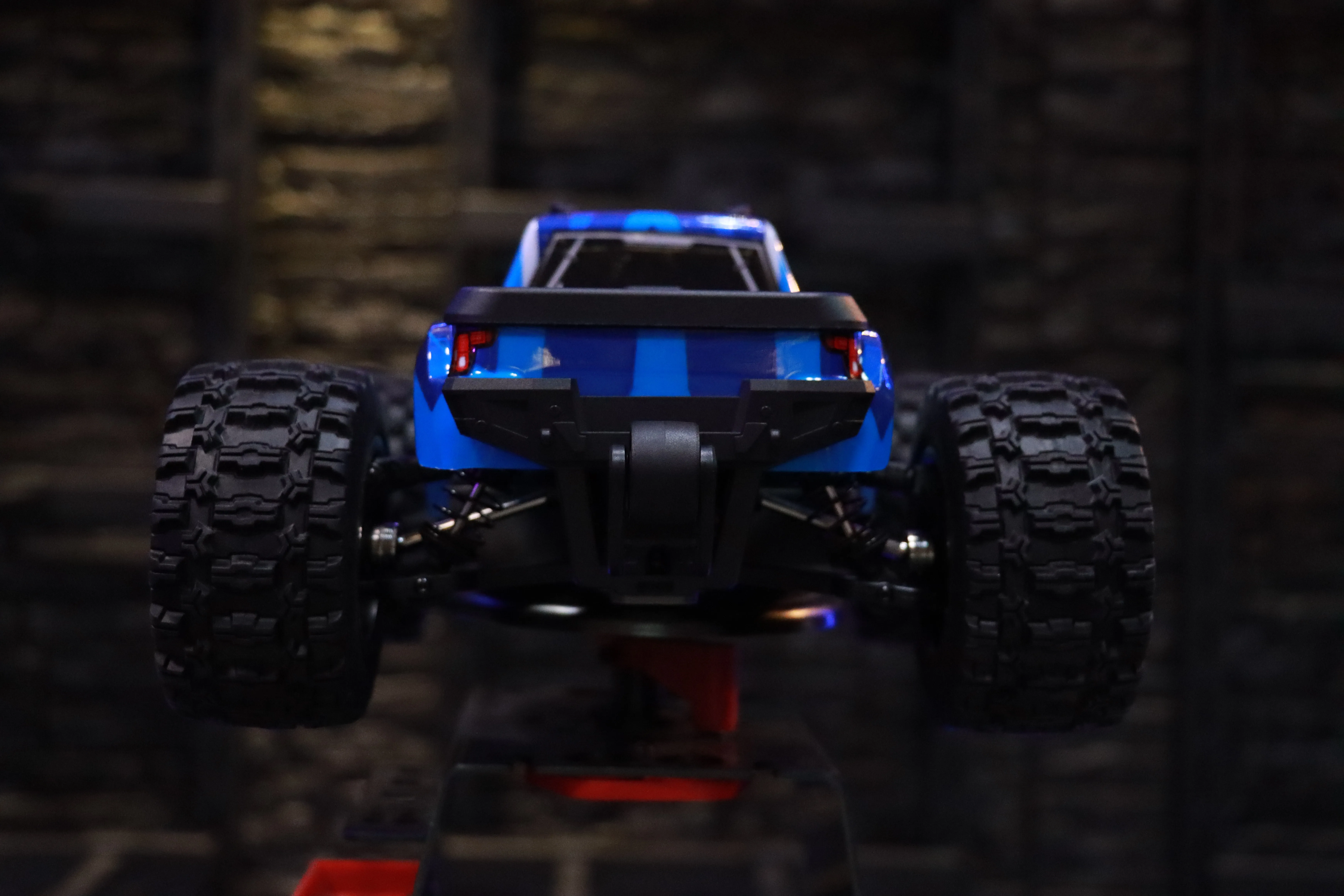 《 1/14 無刷大腳 》｜mjx R/C系列遙控車｜