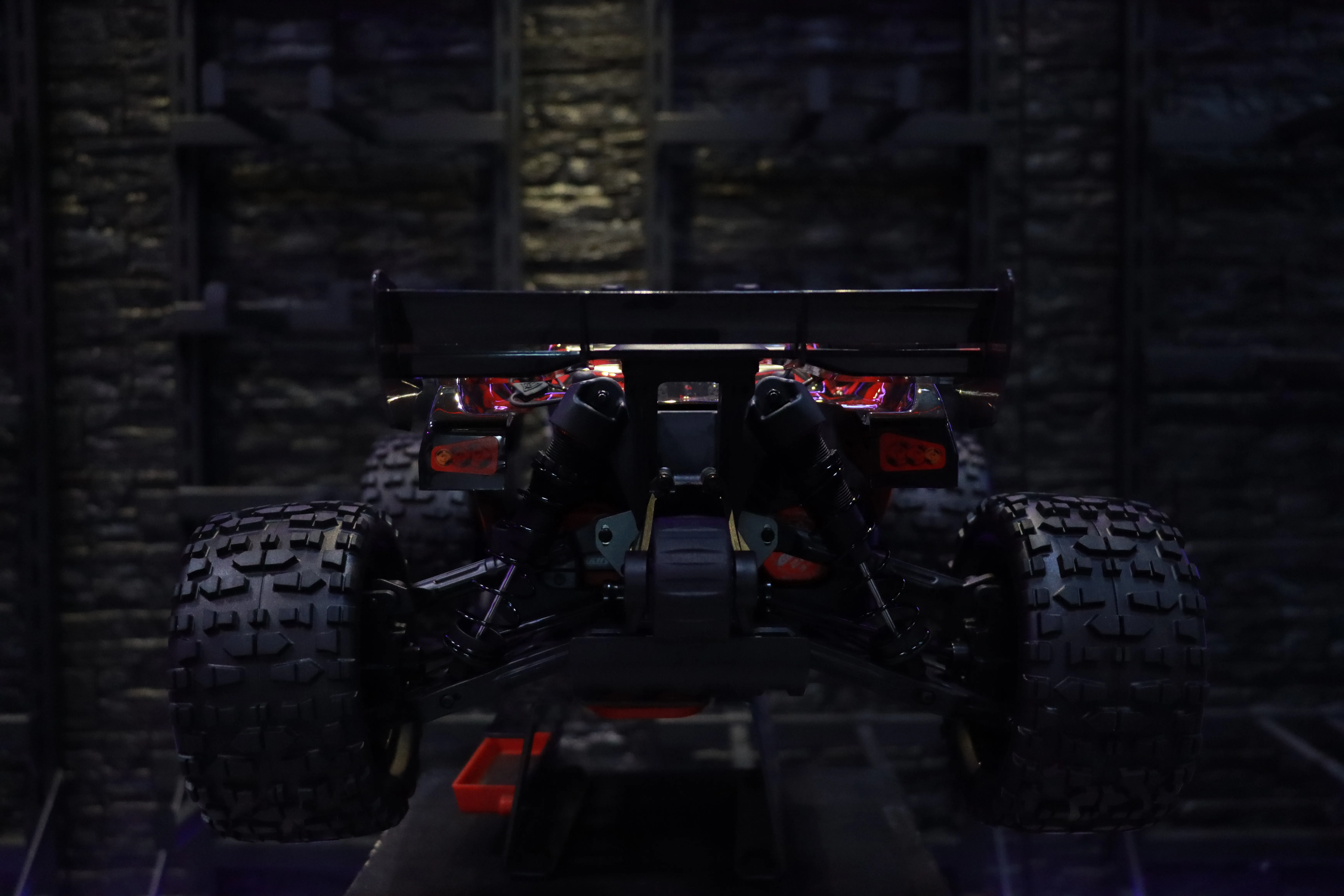 《 1/9 無刷大腳 KAGAMA 4 4S 》｜Team Corally遙控車｜