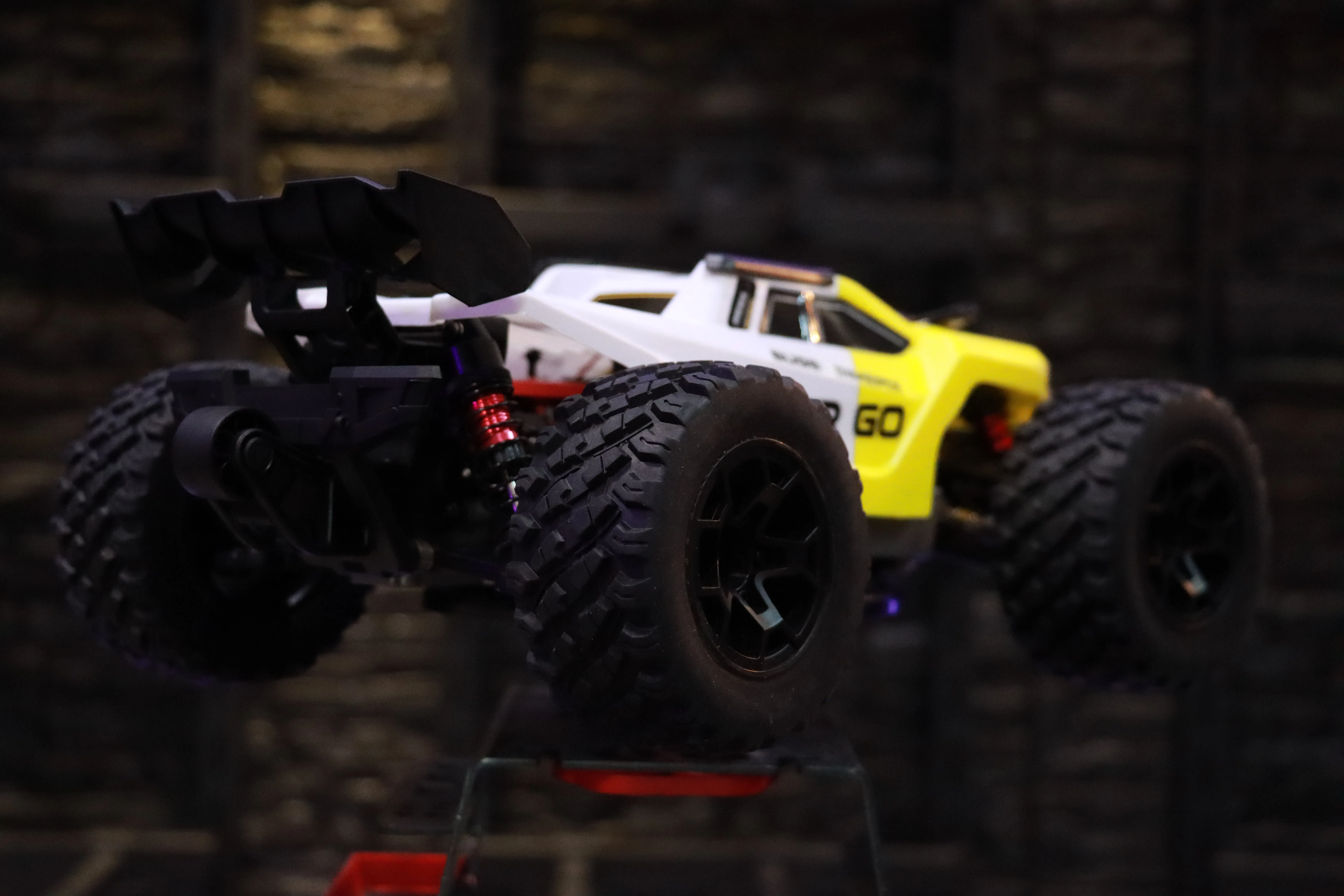 《 1/14 無刷大腳 》｜mjx R/C系列遙控車｜