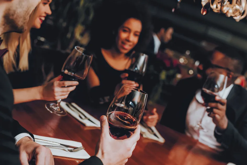 感情無限時間餐酒館