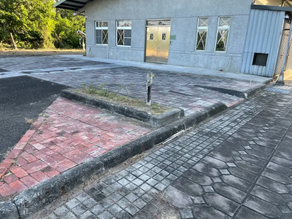 景觀除草｜台中景觀除草｜台中防水工程｜大雅景觀除草｜大雅防水工程