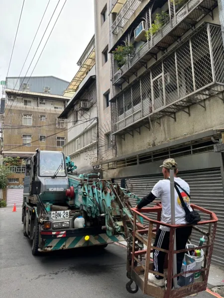 外牆防水蜘蛛人｜台中外牆防水蜘蛛人｜台中防水工程｜大雅外牆防水蜘蛛人｜大雅防水工程