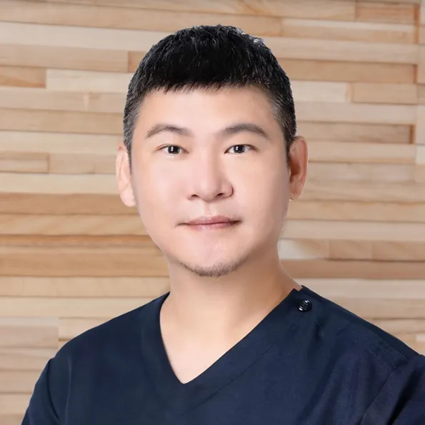 牙周專科｜毛念平 牙醫師