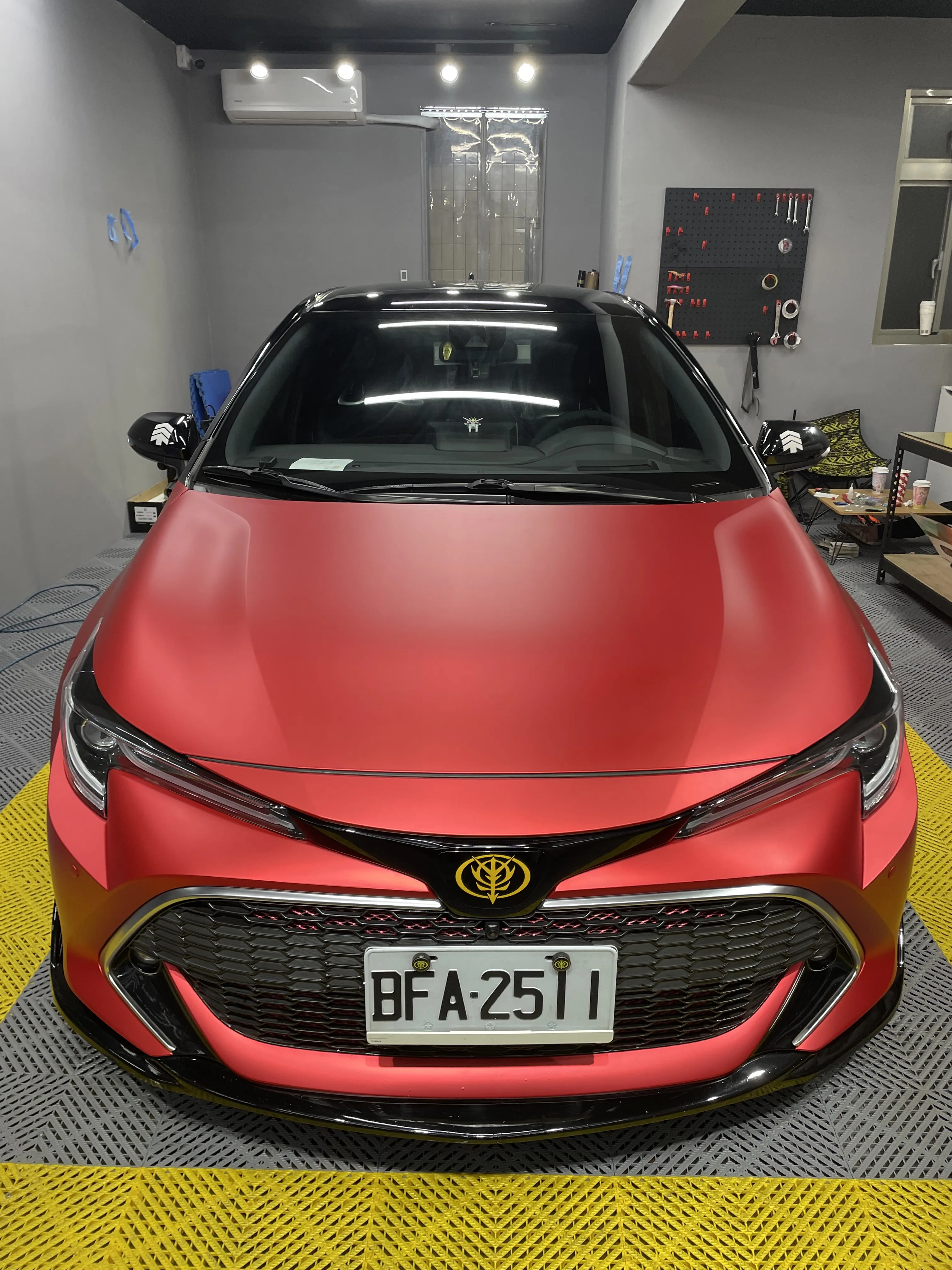 Toyota auris懸浮車頂