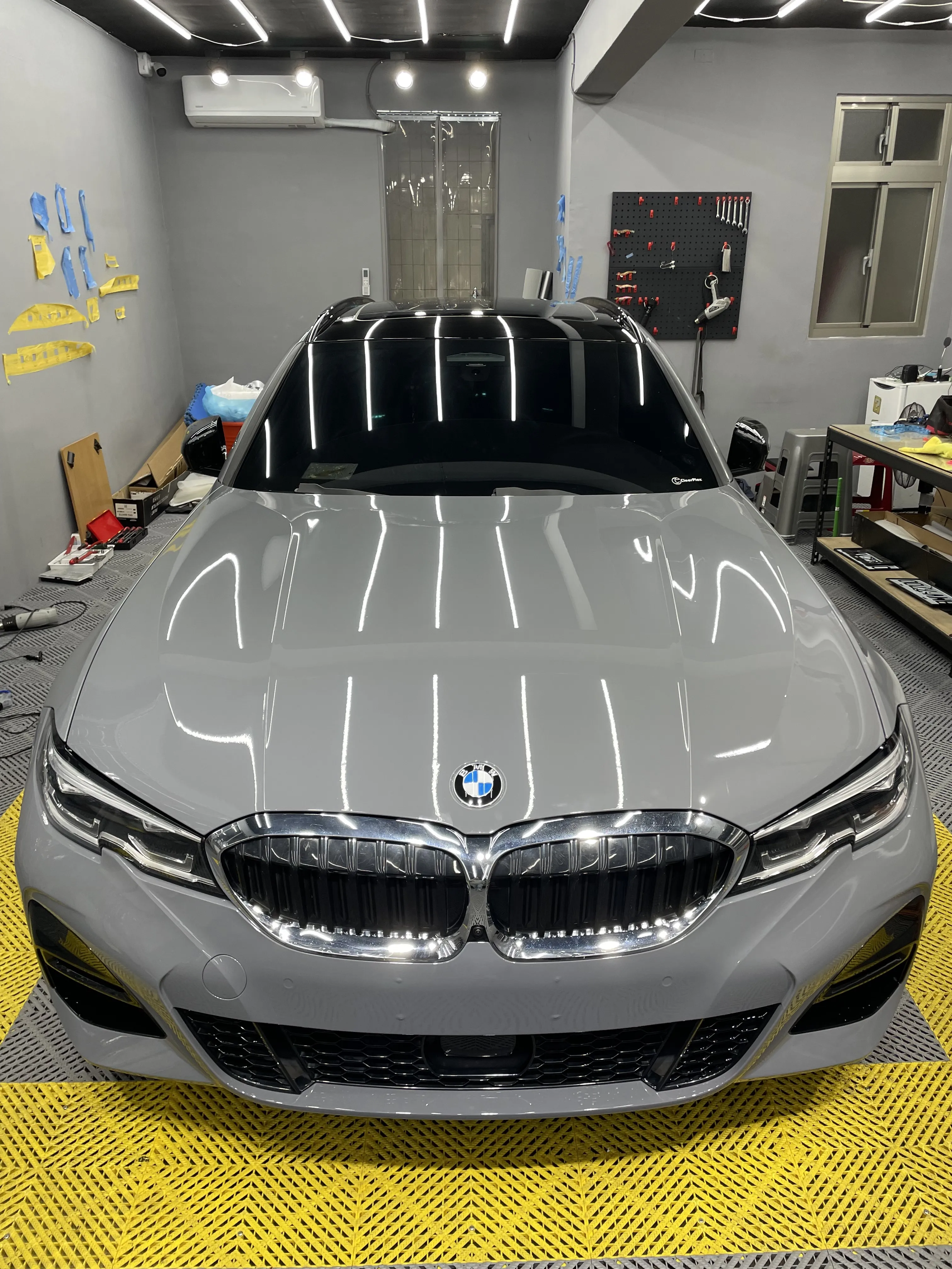 BMW 320I 全車改色犀牛皮