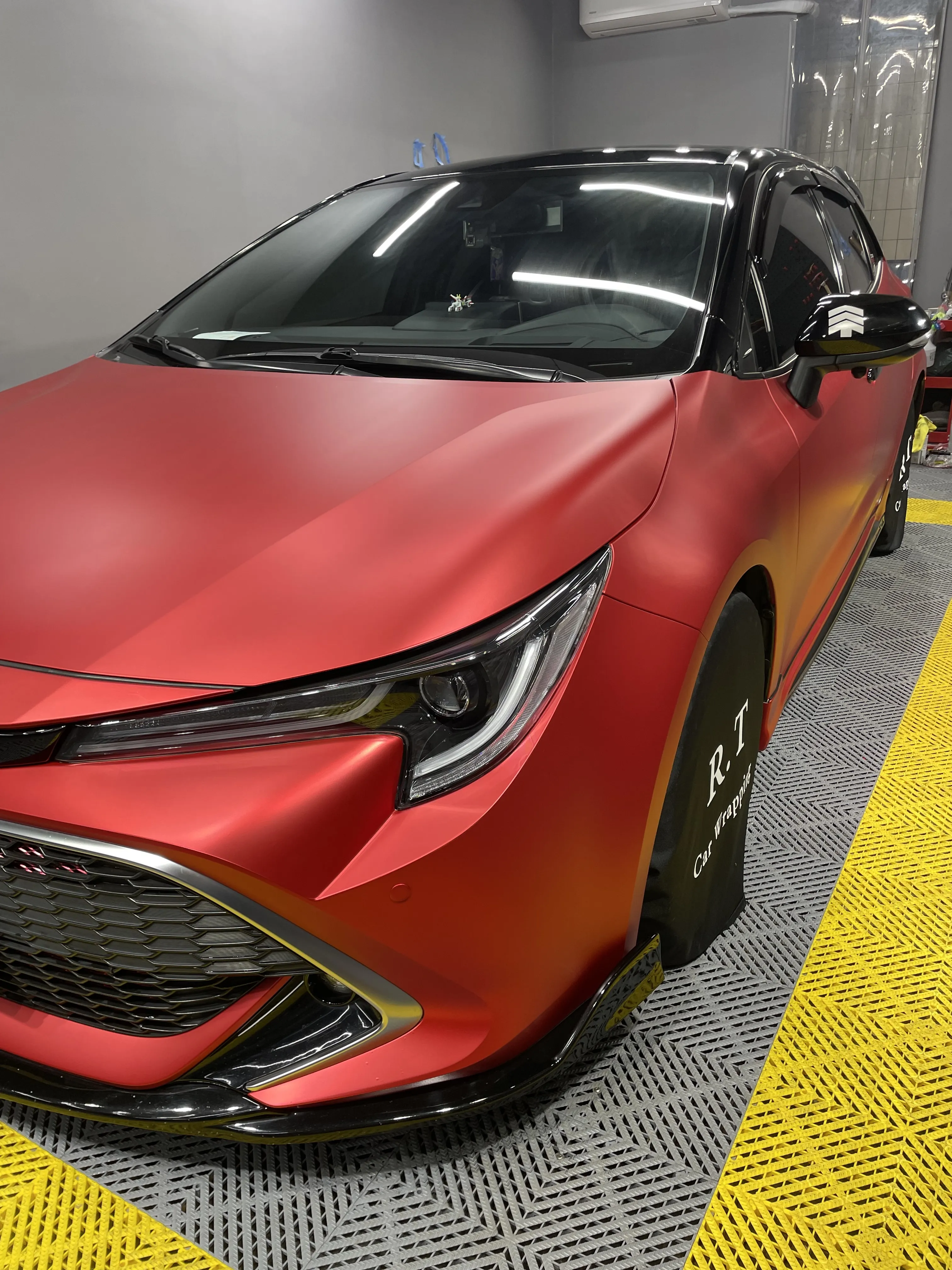 Toyota Auris 全車改色