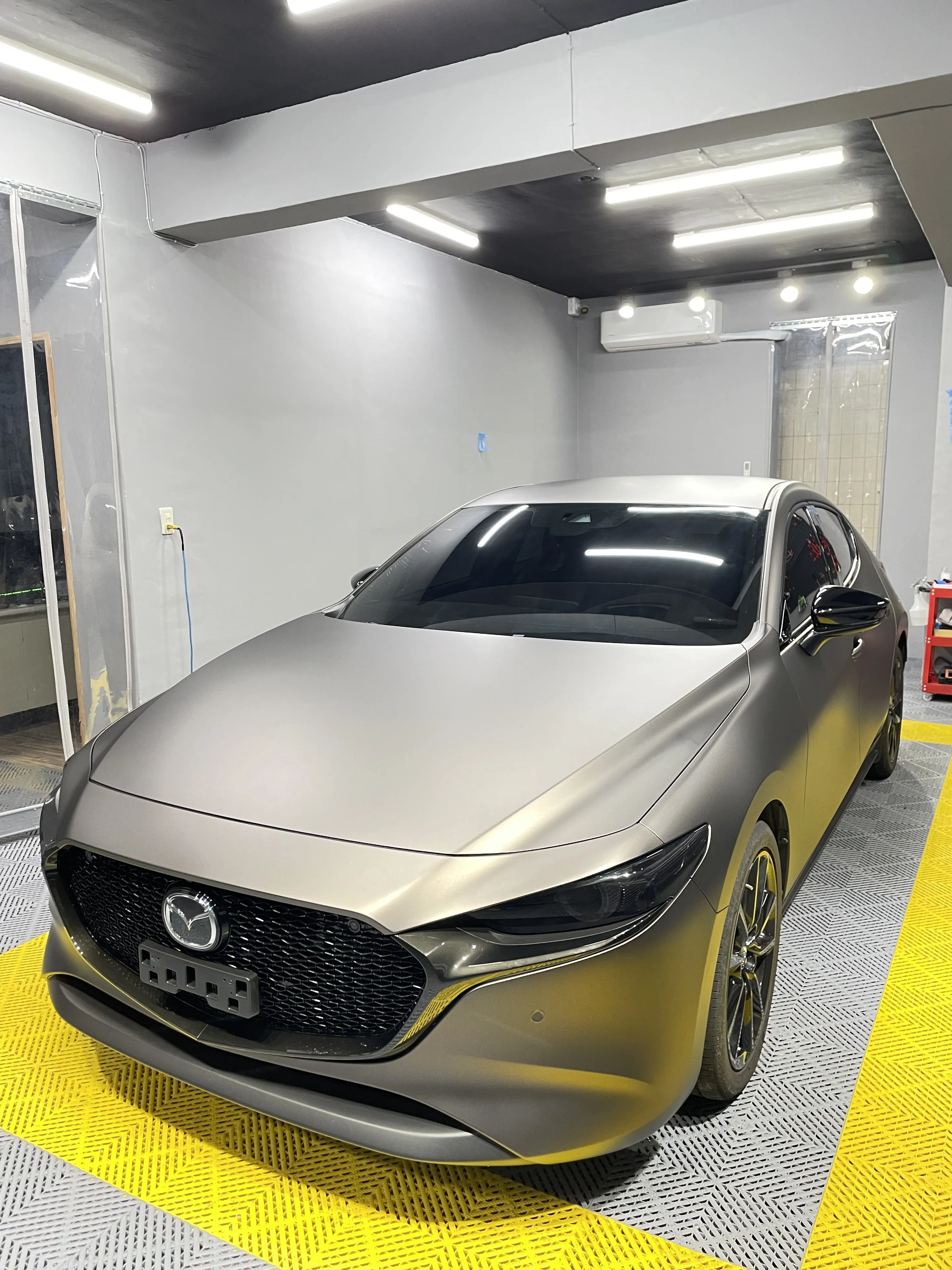 MAZIDA 3 全車改色