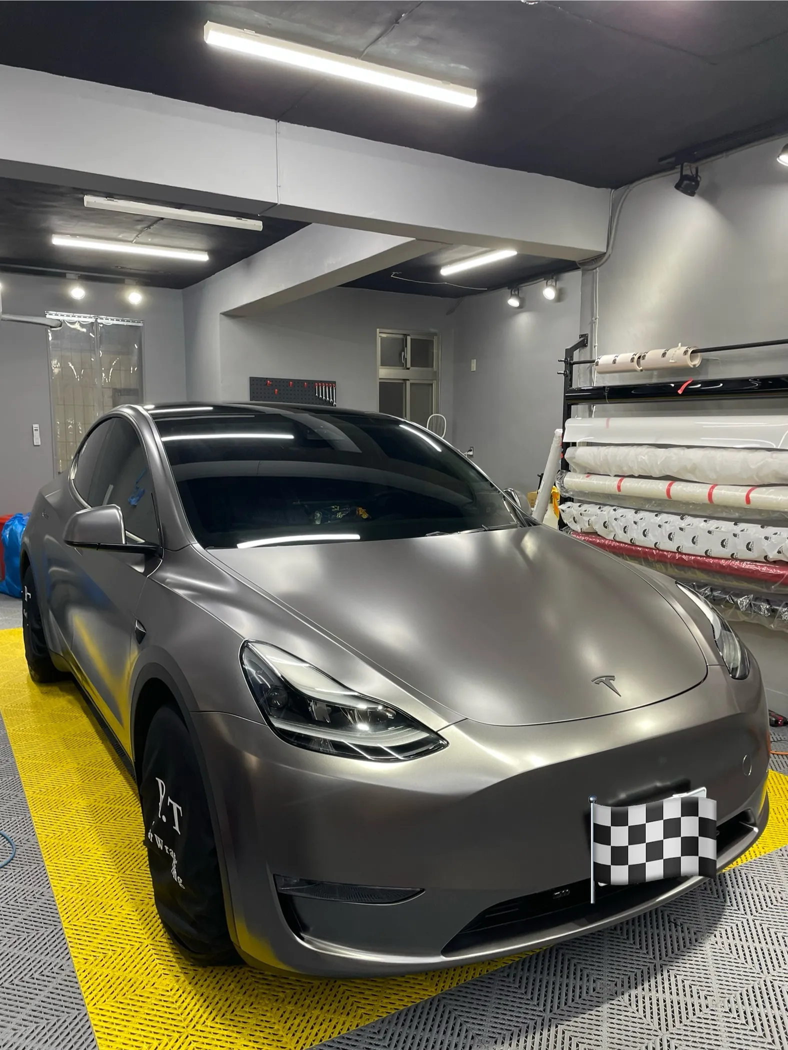 TESLA 全車改色