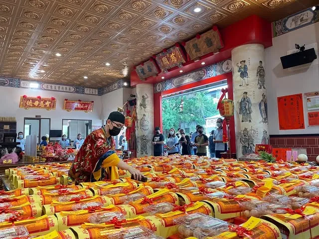 諸位善信大德，道安