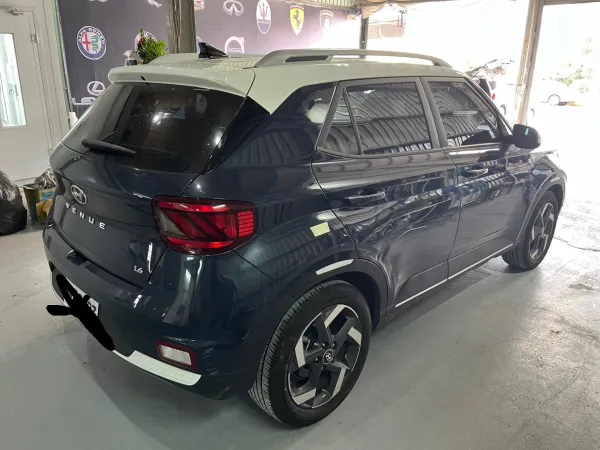 Hyundai Venue 右後門凹痕修復