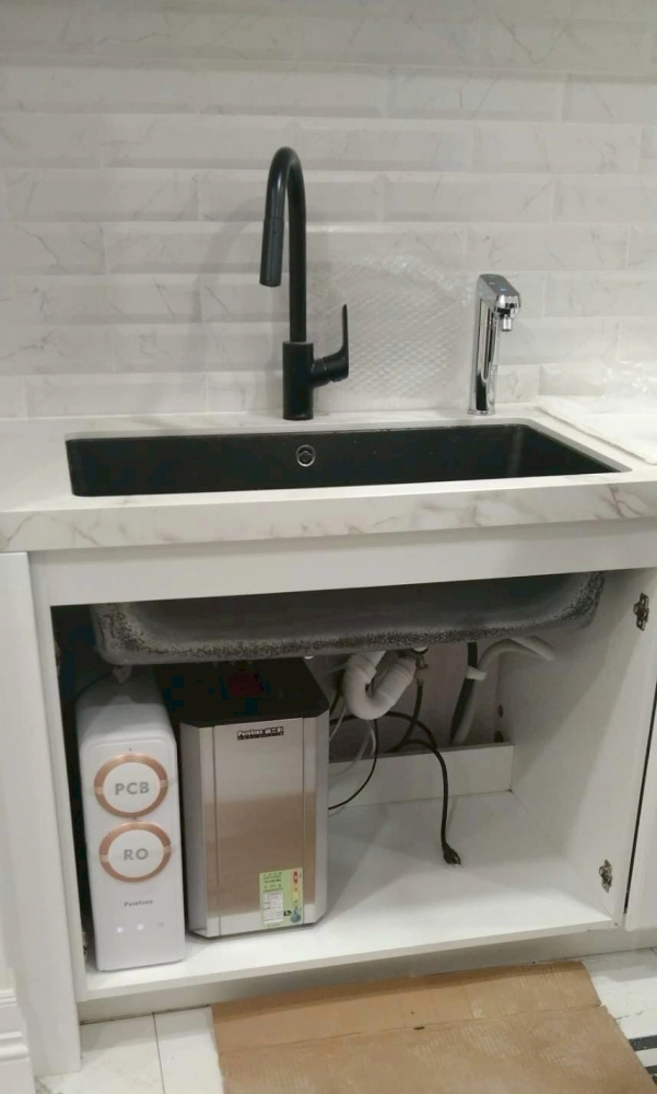 廚下型淨水器