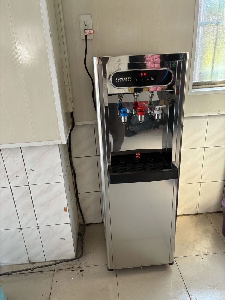 桌上落地型飲水機