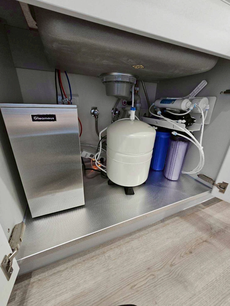 廚下型淨水器