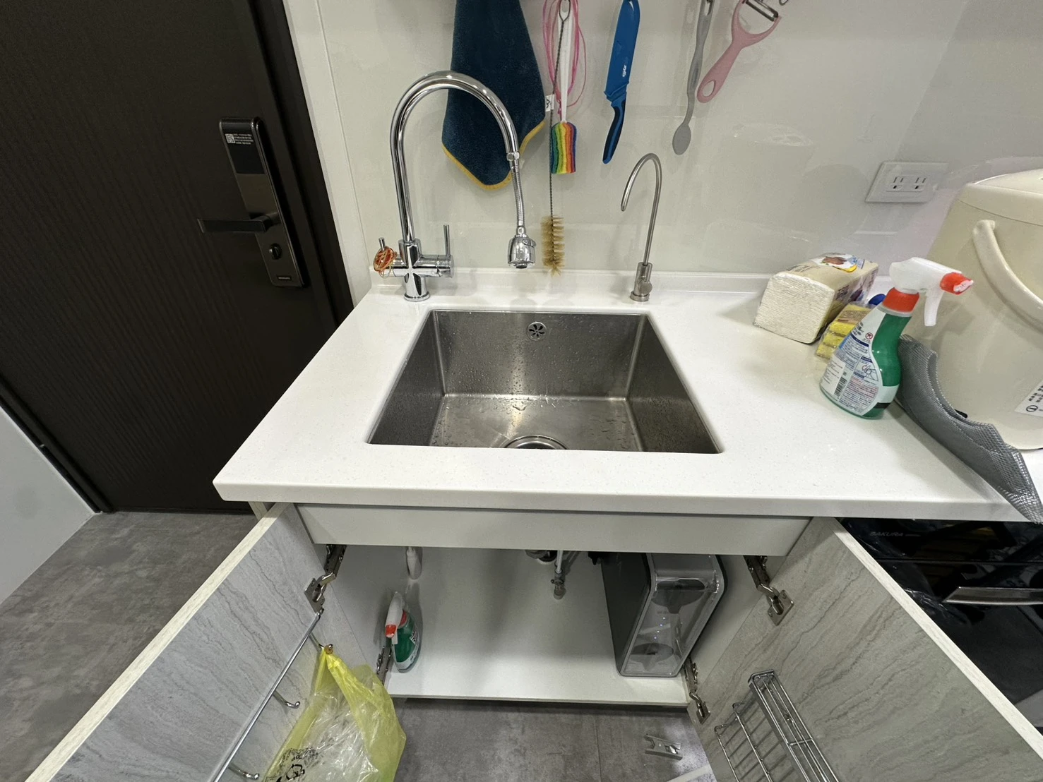 廚下型淨水器