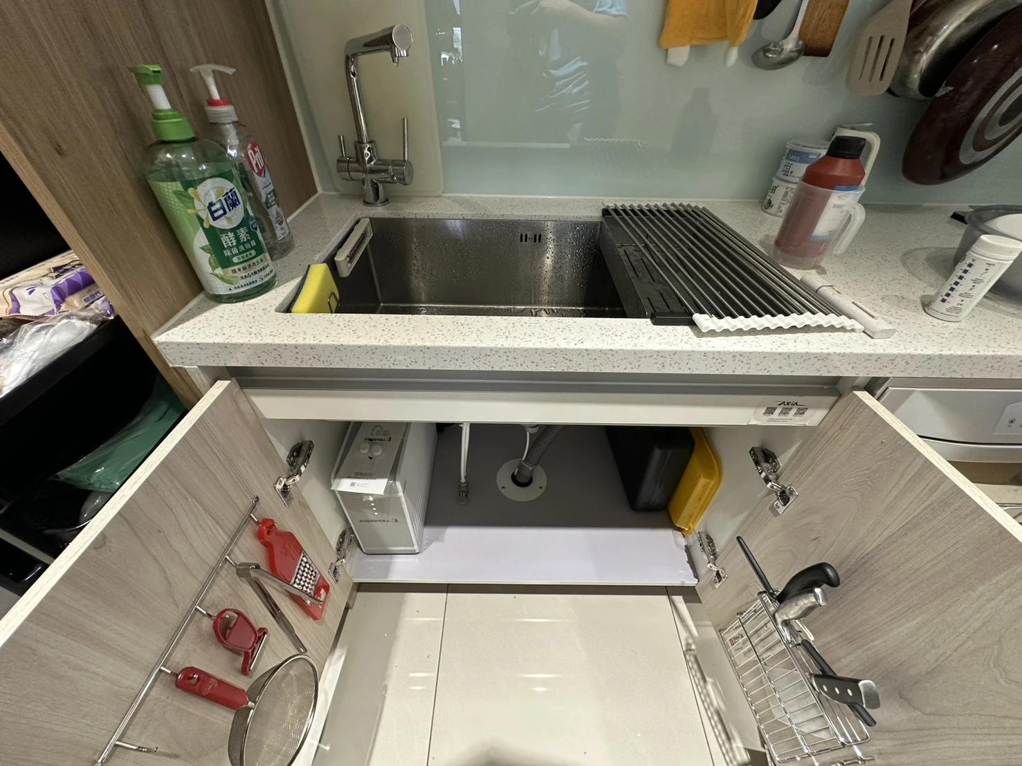廚下型淨水器