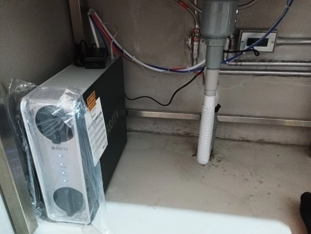 廚下型淨水器
