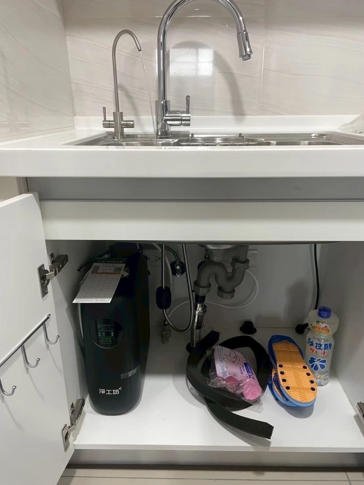廚下型淨水器