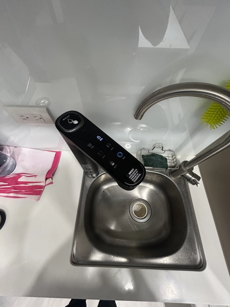 廚下型淨水器