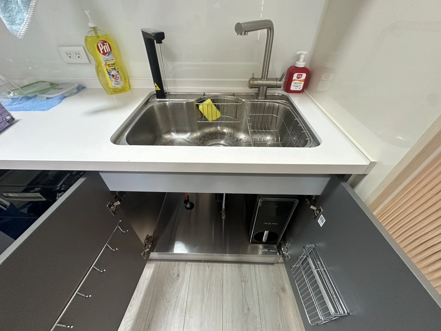 廚下型淨水器