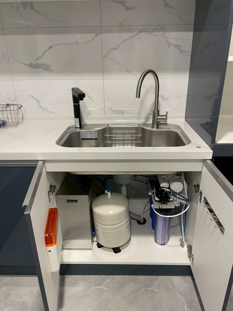 廚下型淨水器