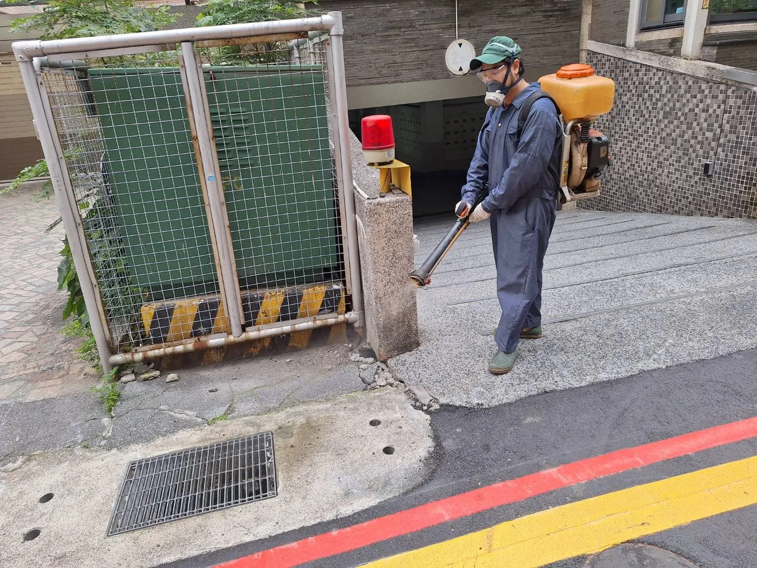 笙園社區車道病媒防治消毒