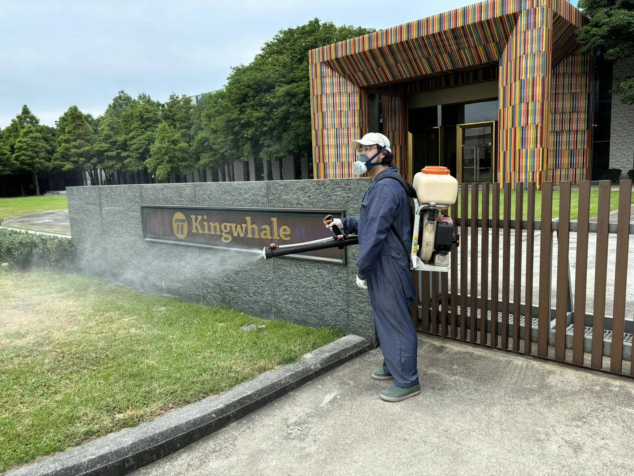 工廠出現跳蚤怎麼辦？菁華工業廠區跳蚤防治及員工宿舍環境消毒