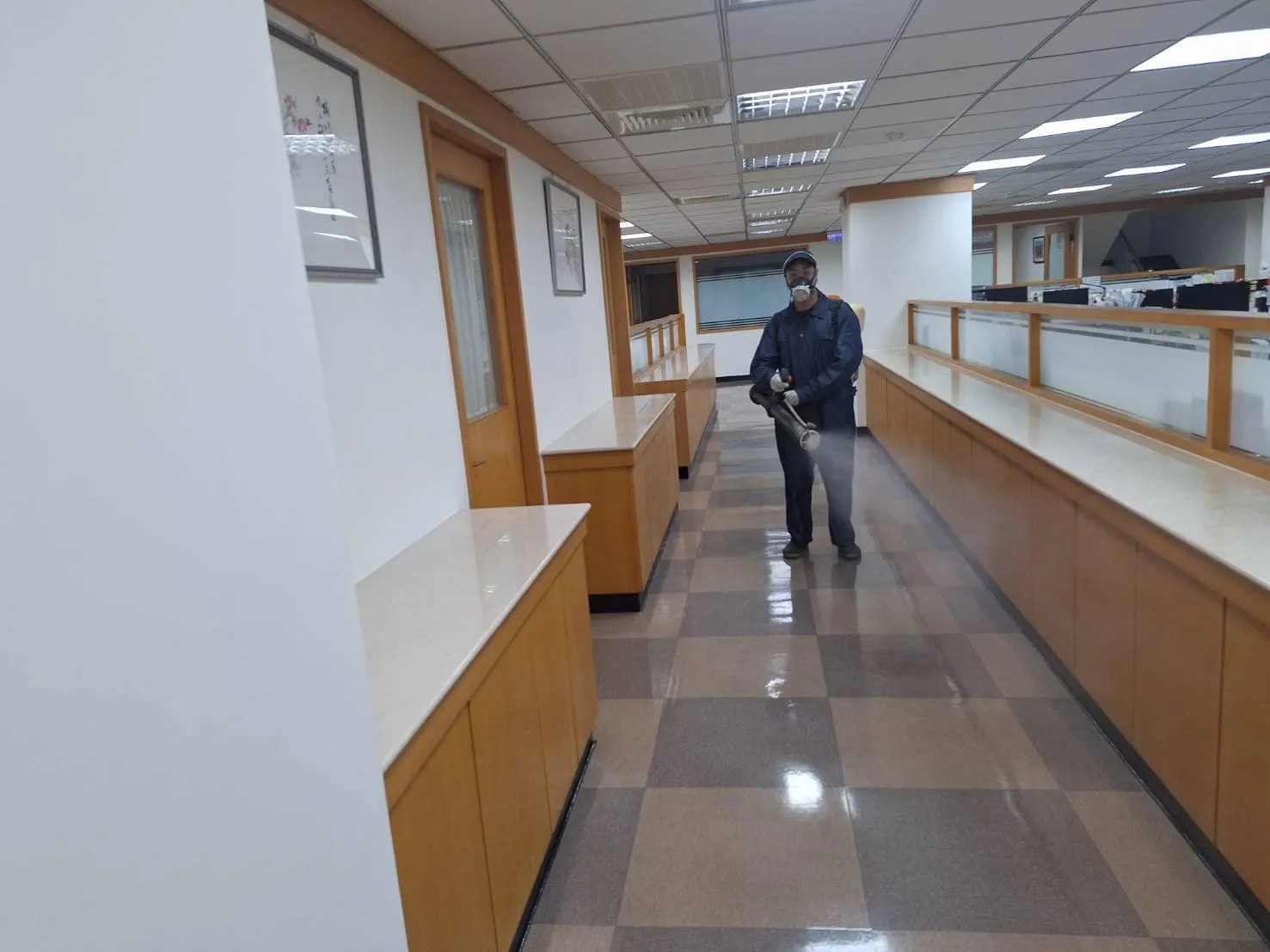 利晉工程、弘新建設公司環境消毒