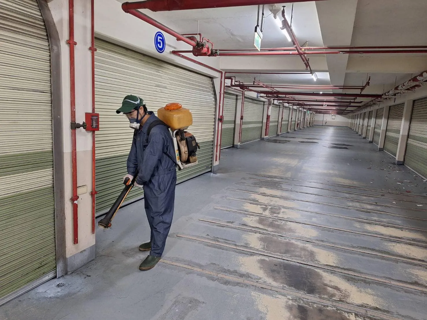 笙園社區車道病媒防治消毒