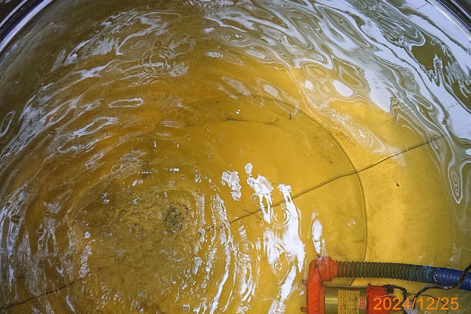 埔心牧場水塔定期清洗，讓旅客也能健康的玩！