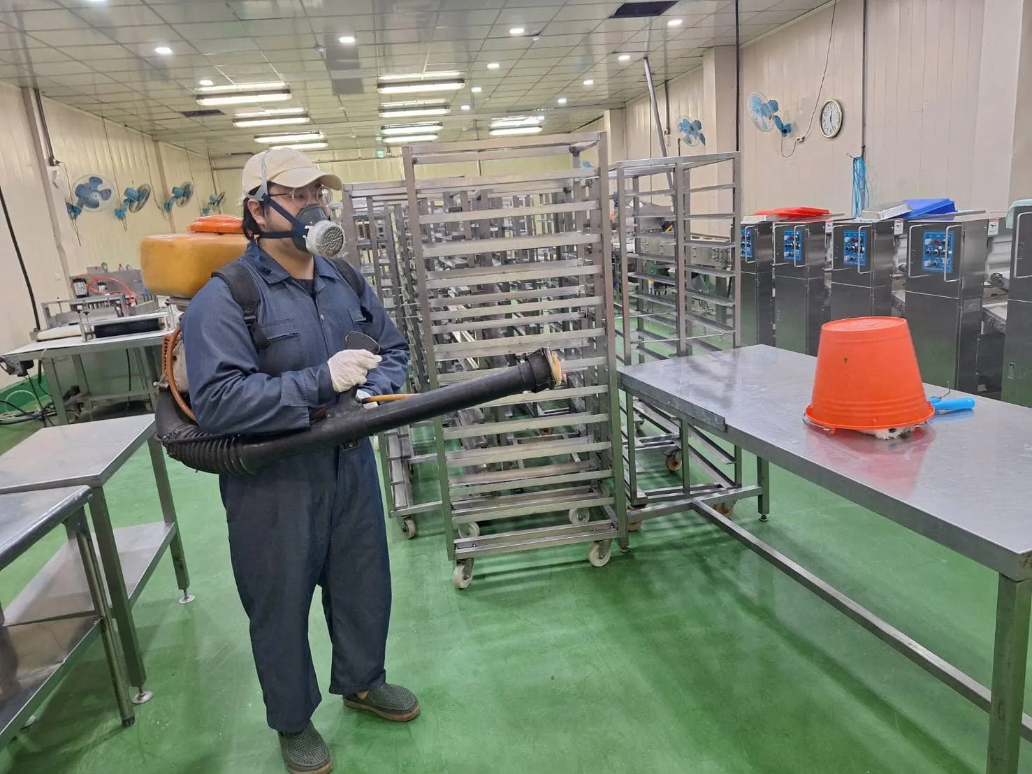 食品的製造工廠有確實衛生查核嗎？唐門食品環境消毒