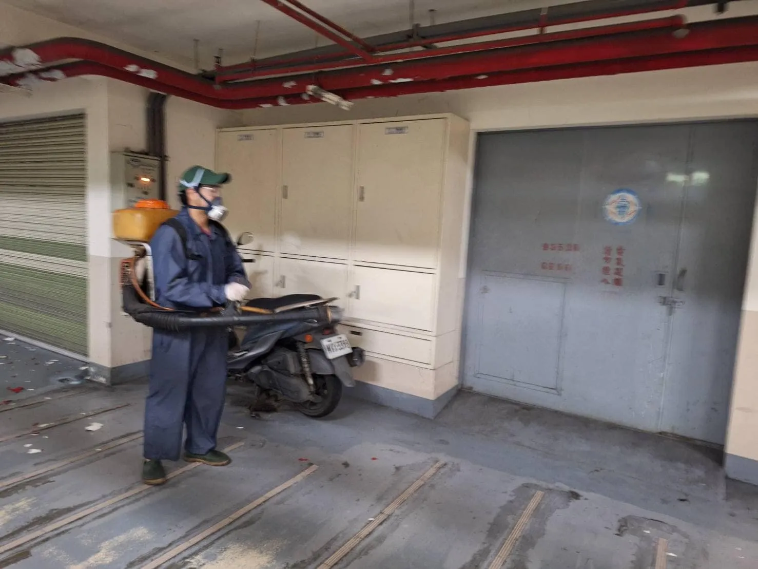 笙園社區車道病媒防治消毒