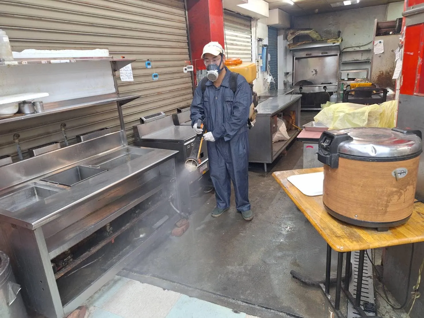 南台灣土魠魚小吃店蟑螂防治