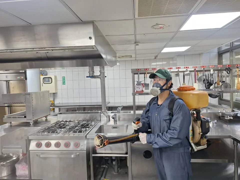 萬能科大烹飪教室定期環境消毒