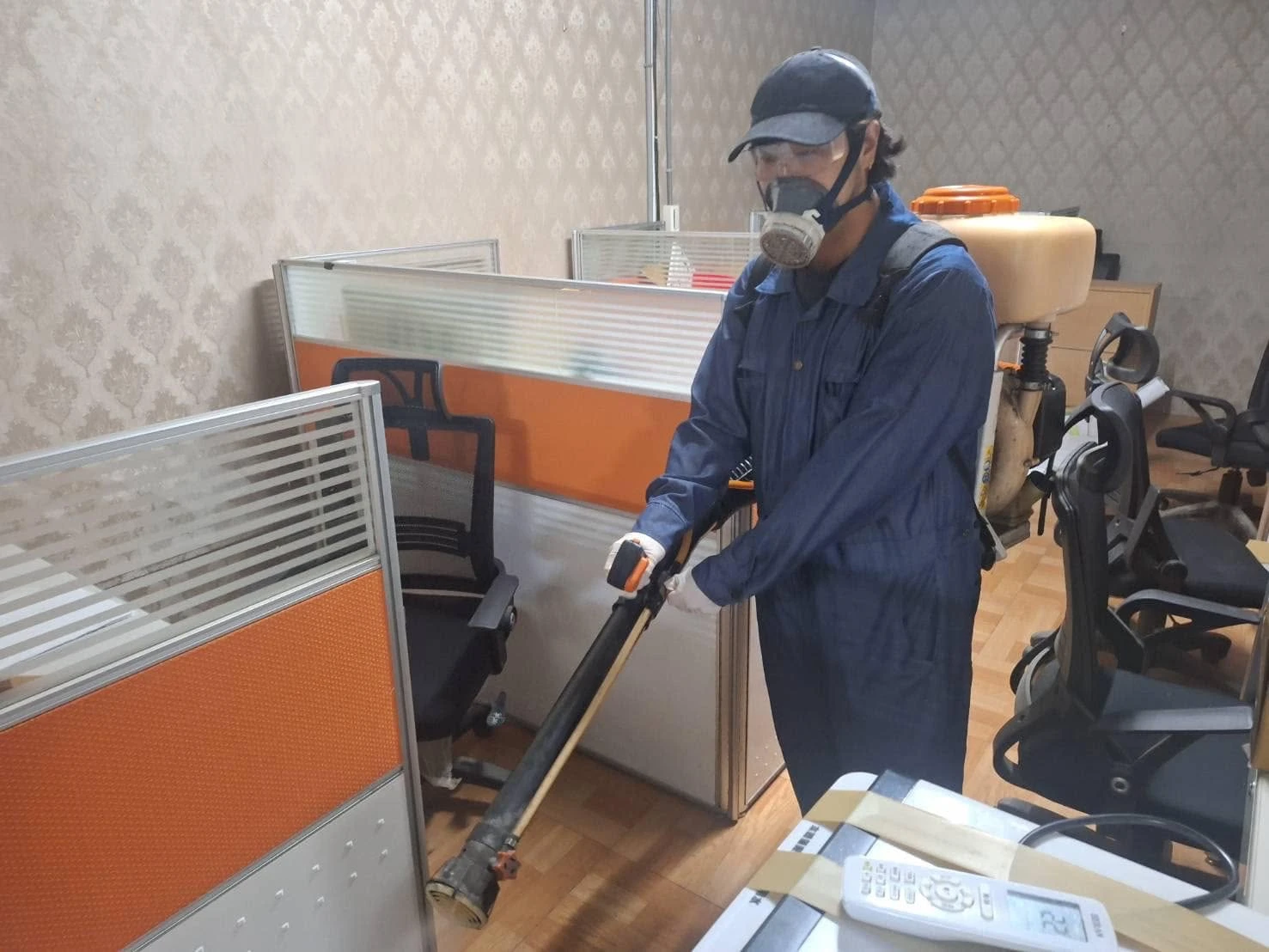 啟鋒科技倉庫跳蚤防治