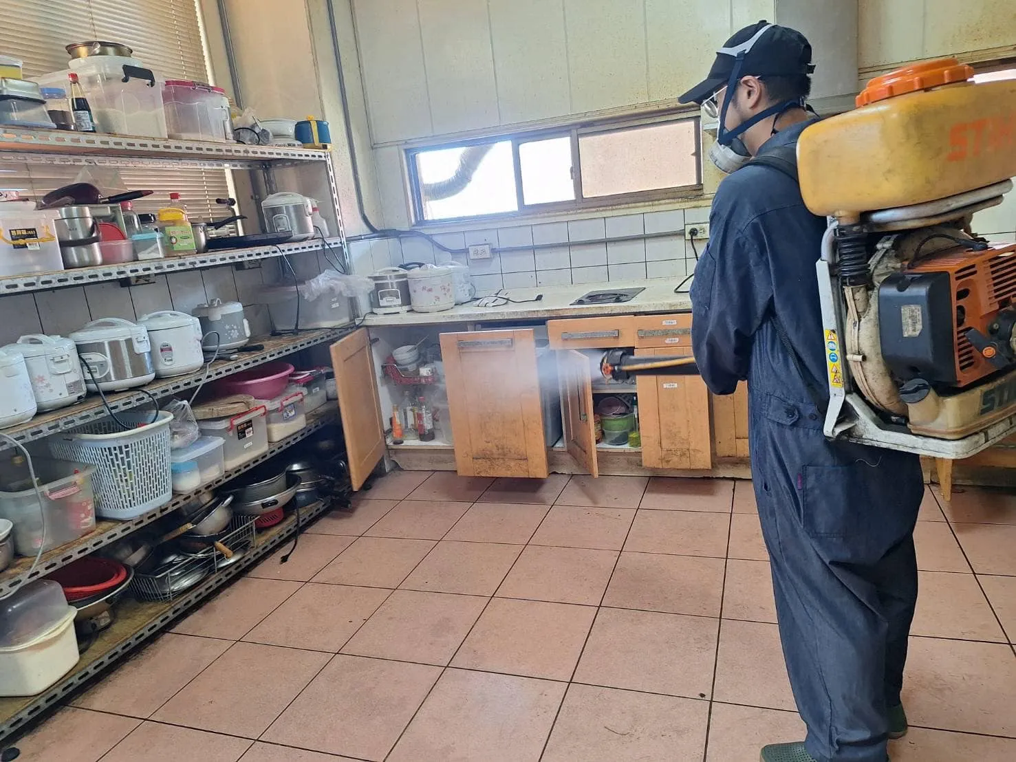立多祿員工餐廳、宿舍定期環境消毒