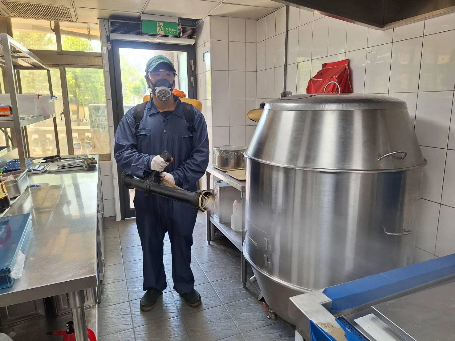 萬能科大烹飪教室定期環境消毒